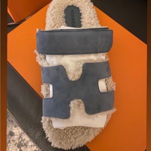 Brand new in box hermes Chypre size 38